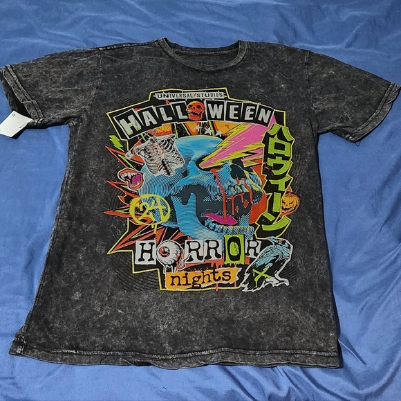 Adult Halloween Horror Nights Tshirt - Picture 2 of 2